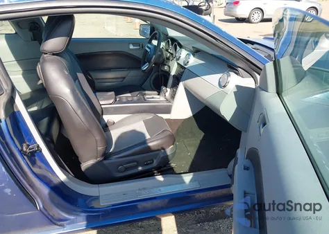 2007 Ford Mustang Gt Deluxe/Gt Premium from USA, damaged, VIN 1ZVHT82H875225935